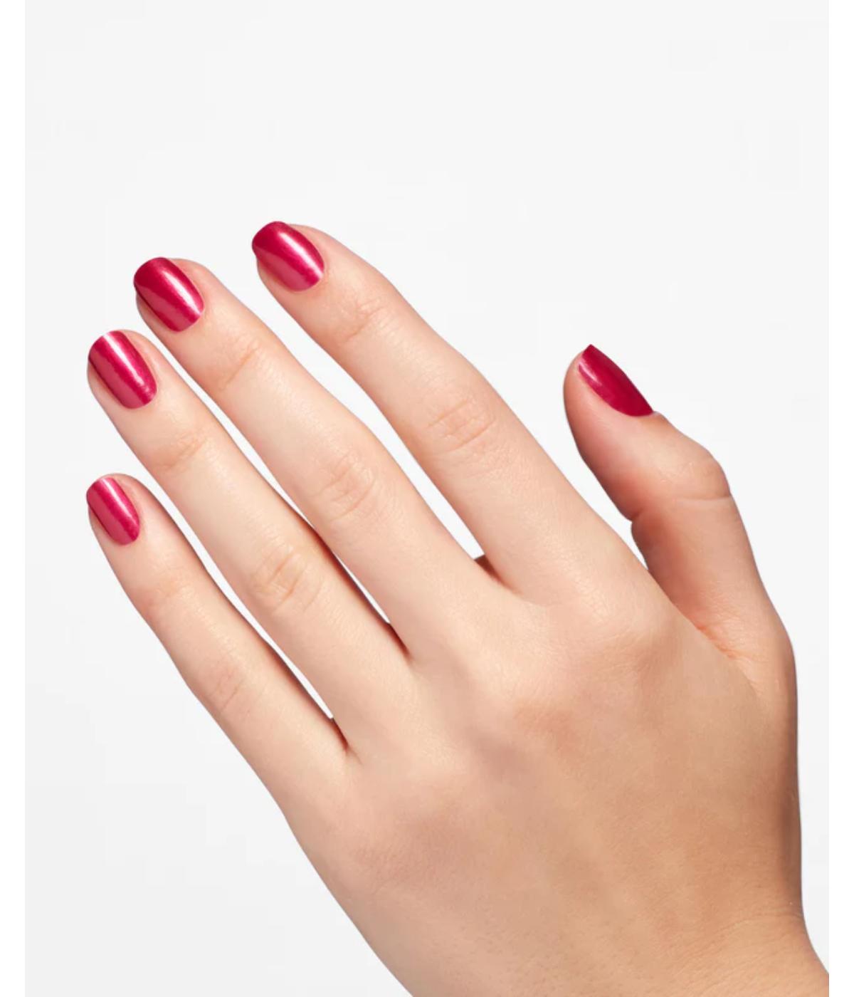 OPI NL Blame The Mistletoe HD23